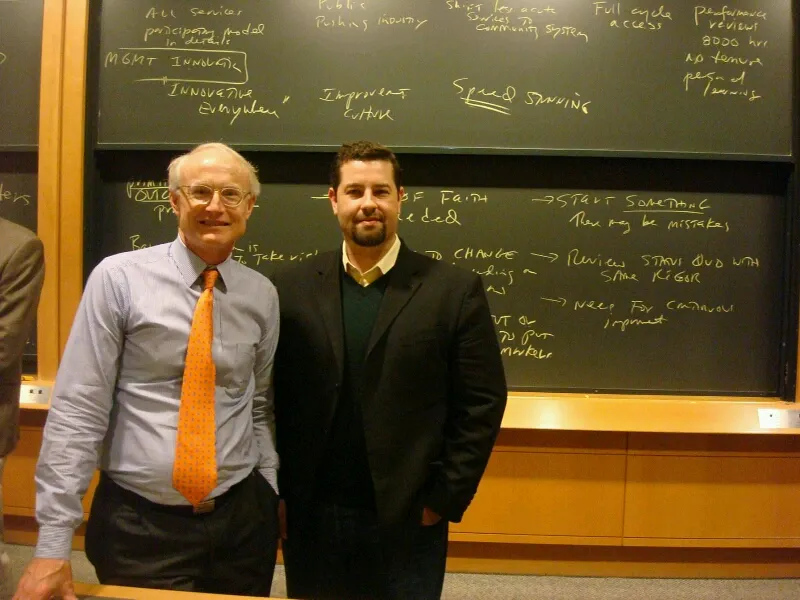 Prof. Michael Porter y Dr. Alejandro Baez / Harvard Business School 2008